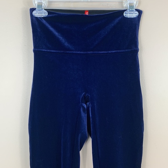 Spanx navy velvet leggings sz med - Picture 5 of 10